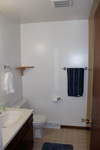 1356 Pappas Dr, Elgin, IL 60123 photo 8