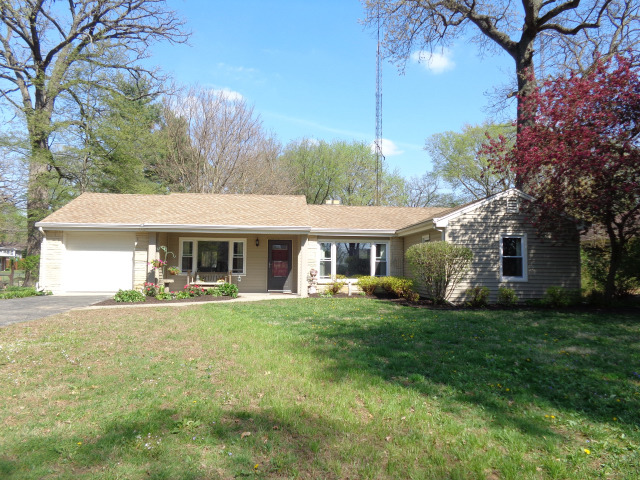 24 Elmwood Dr, Kankakee, IL 60901 photo 1