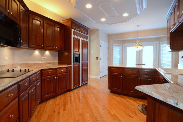 2512 Sutton Ln, Aurora, IL 60502 photo 7