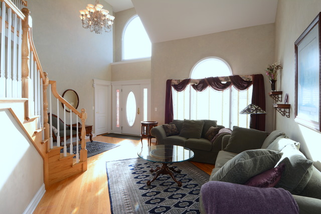 2512 Sutton Ln, Aurora, IL 60502 photo 3