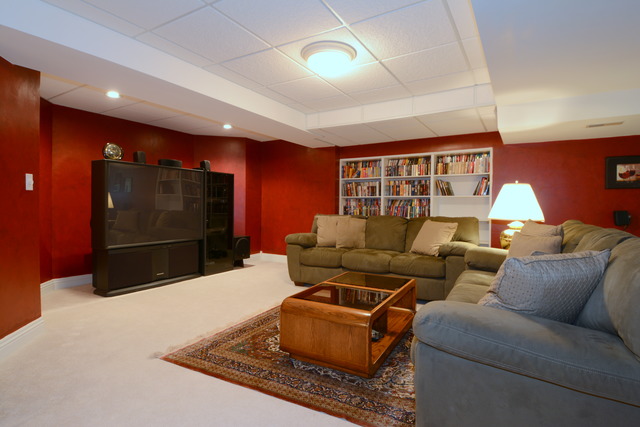 2512 Sutton Ln, Aurora, IL 60502 photo 18