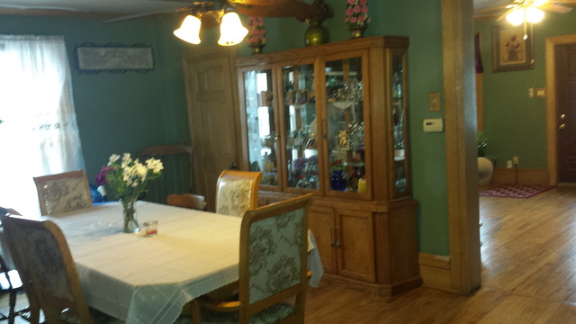 16 S Jackson St, Elgin, IL 60123 photo 5