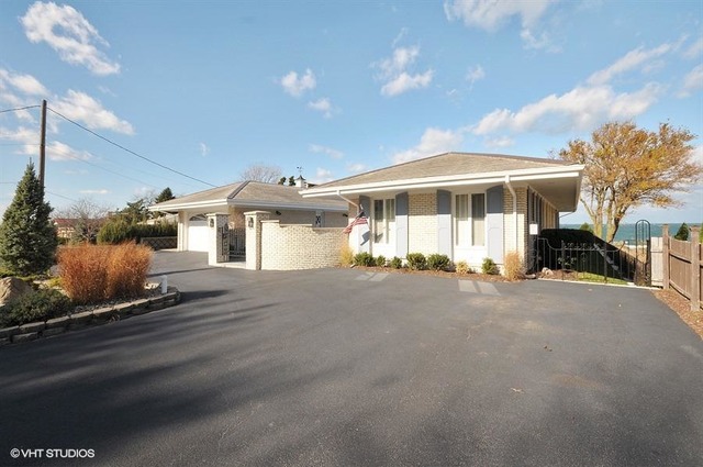148 Shore Dr, Portage, IN 46368 photo 1
