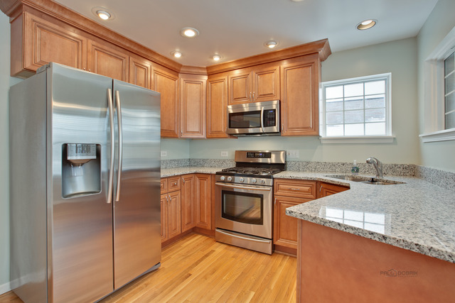 814 Adderly Ln, Gurnee, IL 60031 photo 7