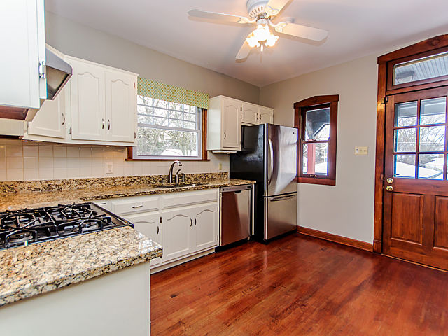368 Nuttall Rd, Riverside, IL 60546 photo 5