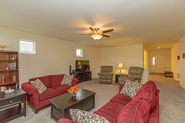 736 Slate Run, Elgin, IL 60124 photo 10