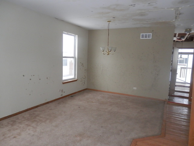 1910 Castle Ridge Dr, Plainfield, IL 60586 photo 2