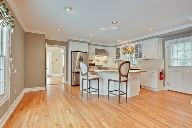 548 E Scranton Ave, Lake Bluff, IL 60044 photo 4