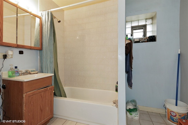 9711 S Avenue J Ave, Chicago, IL 60617 photo 10