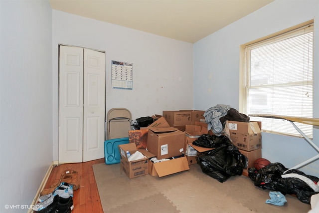 9711 S Avenue J Ave, Chicago, IL 60617 photo 8