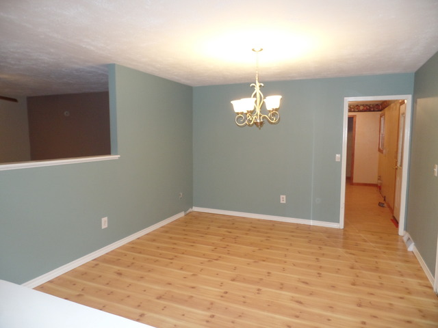 507 E Benton St, Newark, IL 60541 photo 5