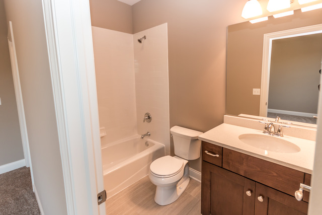 91 Landon Cir, Wheaton, IL 60189 photo 25