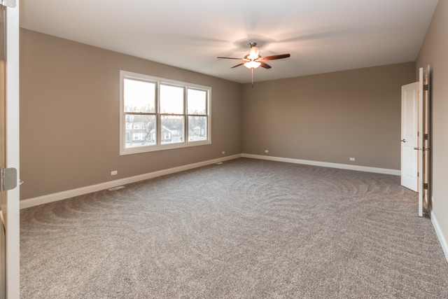 91 Landon Cir, Wheaton, IL 60189 photo 19