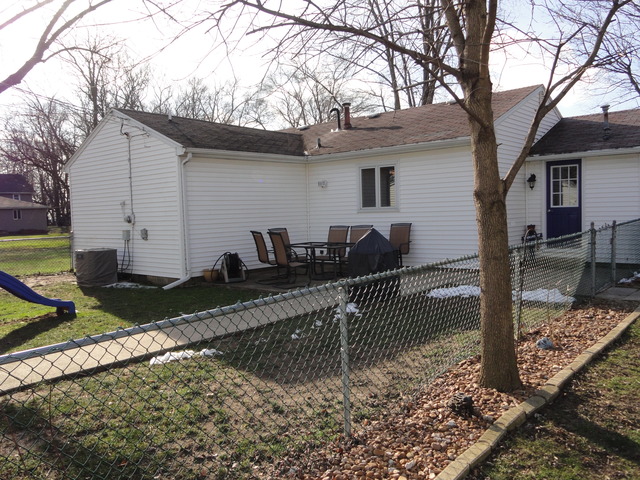 1420 S 8th Ave, Kankakee, IL 60901 photo 5