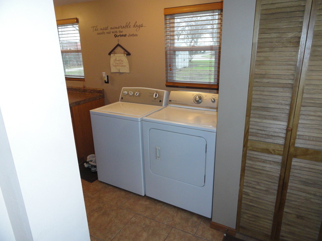 1420 S 8th Ave, Kankakee, IL 60901 photo 9