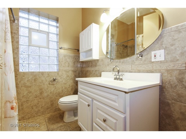 7624 S Sangamon St, Chicago, IL 60620 photo 14