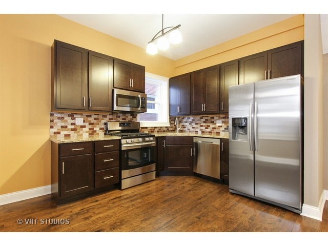7624 S Sangamon St, Chicago, IL 60620 photo 5