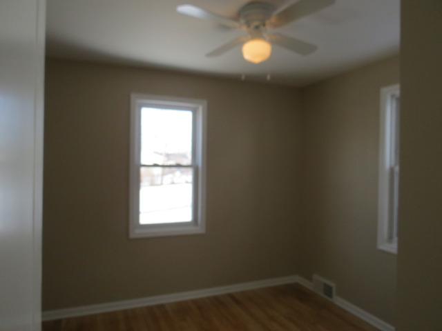 423 Table St, Lockport, IL 60441 photo 16