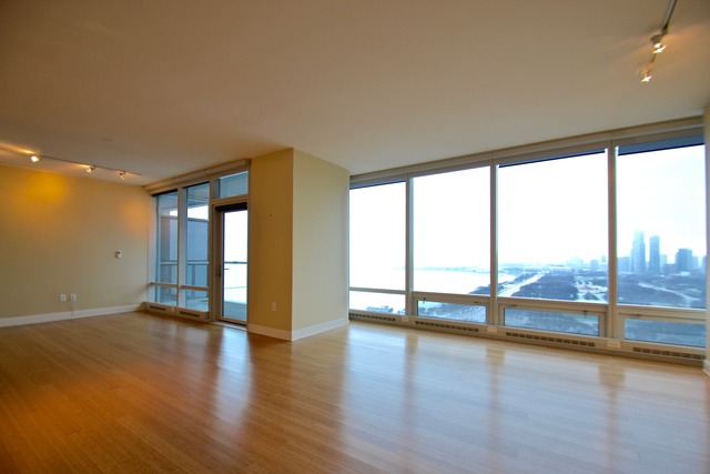 340 E Randolph St #2103, Chicago, IL 60601 photo 4