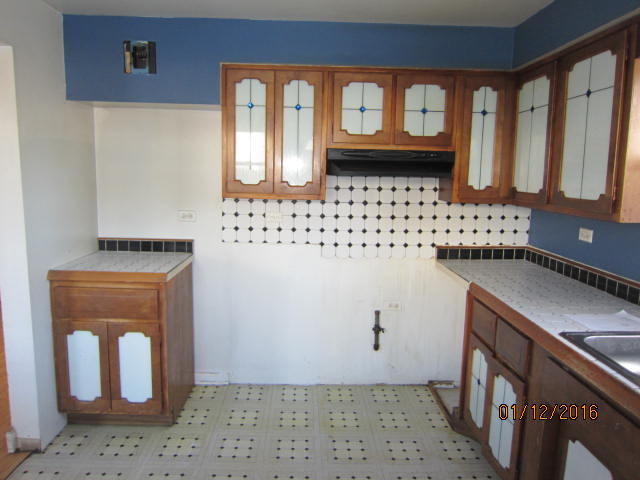 303 Dover Dr, Des Plaines, IL 60018 photo 7