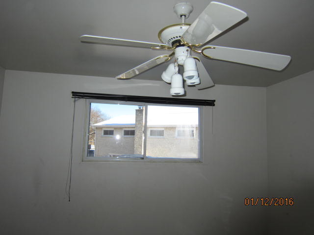303 Dover Dr, Des Plaines, IL 60018 photo 17