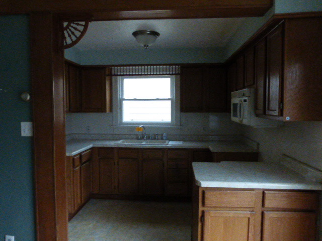 14904 Hamlin Ave, Midlothian, IL 60445 photo 5