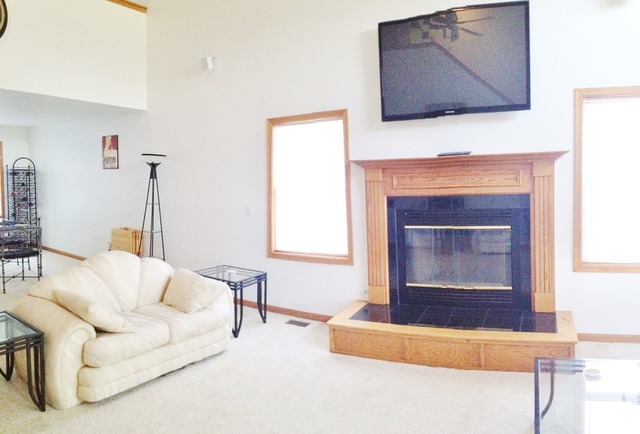 1102 Burlington Way, Davis Junction, IL 61020 photo 3