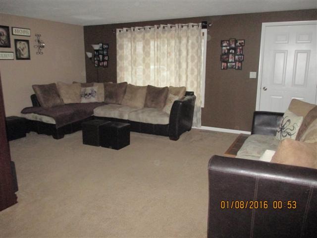 50 N Lynn Ct, Kankakee, IL 60901 photo 3