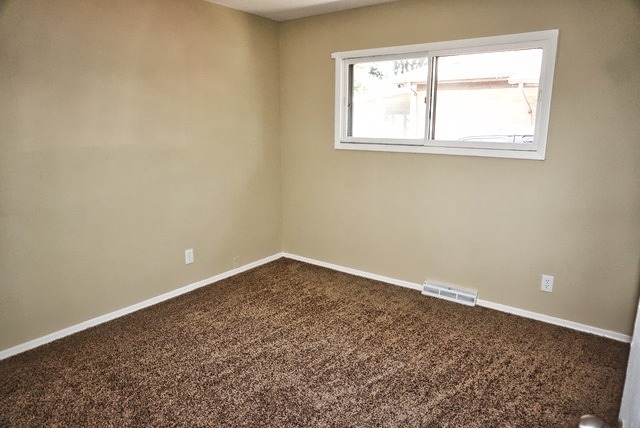 15216 Ridgeway Ave, Midlothian, IL 60445 photo 10