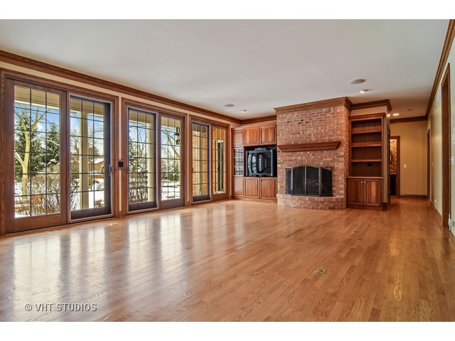 1516 E Prairie Ave, Wheaton, IL 60187 photo 4