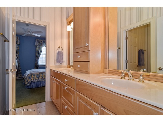 1516 E Prairie Ave, Wheaton, IL 60187 photo 18