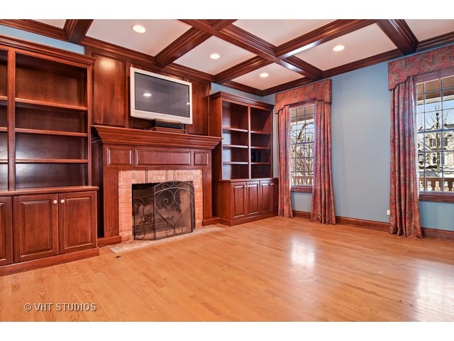 1516 E Prairie Ave, Wheaton, IL 60187 photo 6