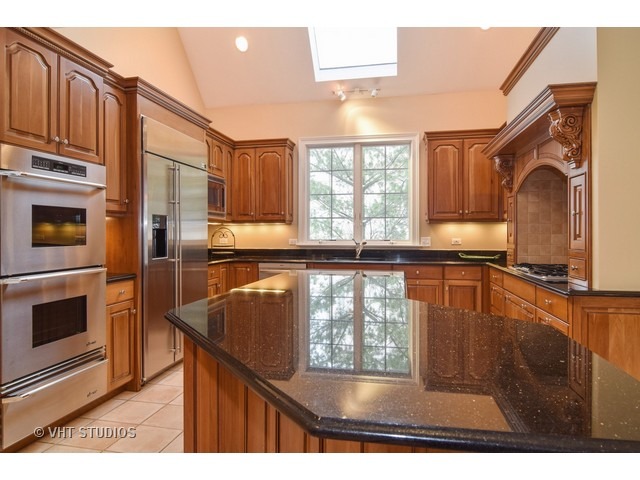 1516 E Prairie Ave, Wheaton, IL 60187 photo 8