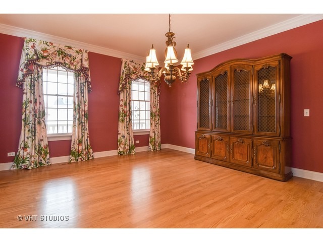 1516 E Prairie Ave, Wheaton, IL 60187 photo 5