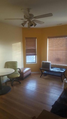 852 E 82nd St #3, Chicago, IL 60619 photo 2