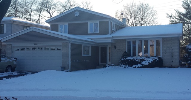 1805 E Boulder Dr, Mount Prospect, IL 60056 photo 1