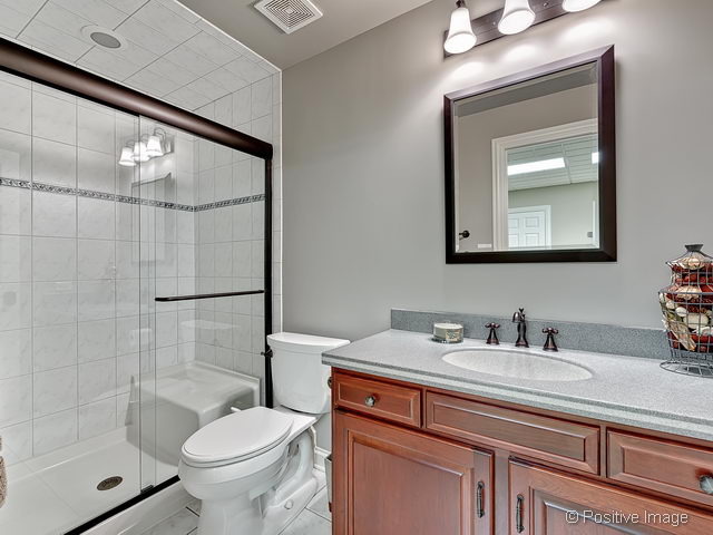 621 81st St, Willowbrook, IL 60527 photo 21