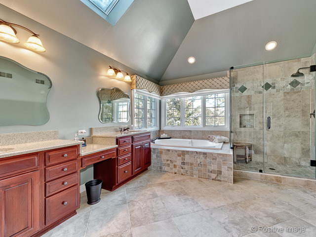 621 81st St, Willowbrook, IL 60527 photo 15