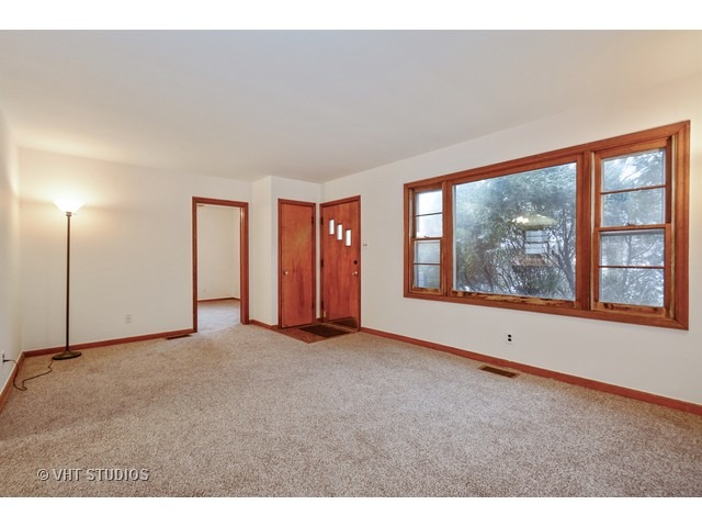 19104 Wolf Rd, Mokena, IL 60448 photo 2