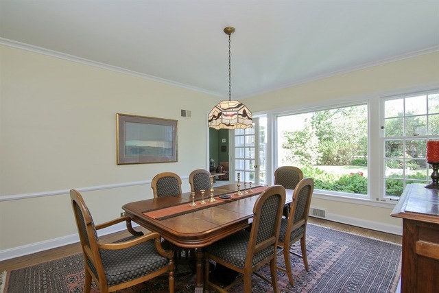 48 Briar Rd, Golf, IL 60029 photo 5