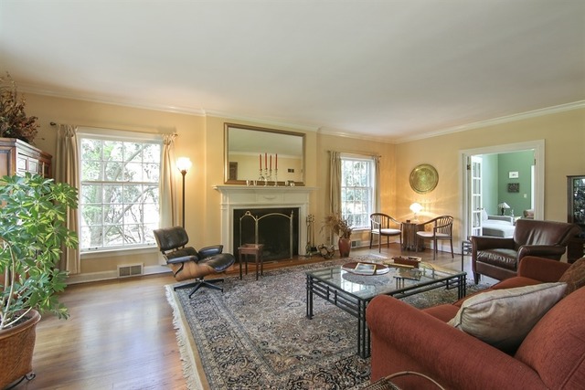 48 Briar Rd, Golf, IL 60029 photo 3