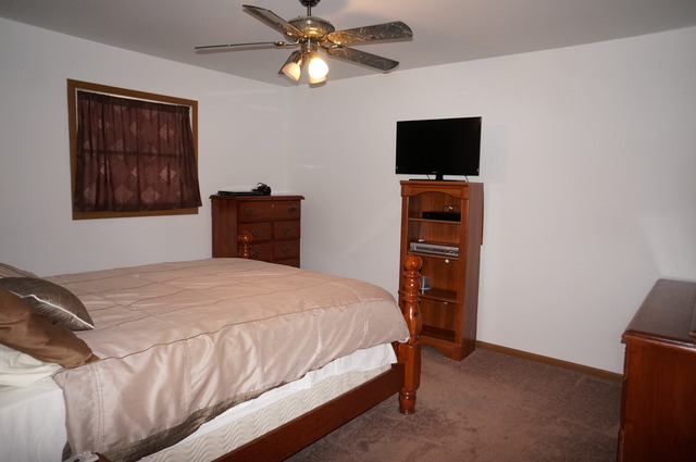 1108 Leawood Dr, Joliet, IL 60431 photo 9