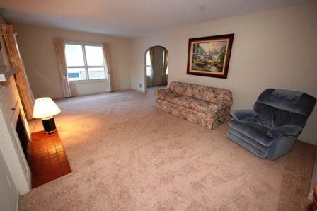 376 Vincent Pl, Elgin, IL 60123 photo 8
