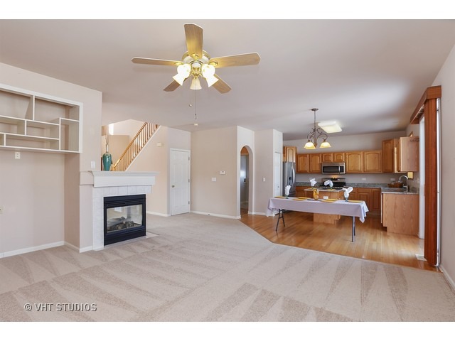 1912 Trappers Ct, Mchenry, IL 60050 photo 7