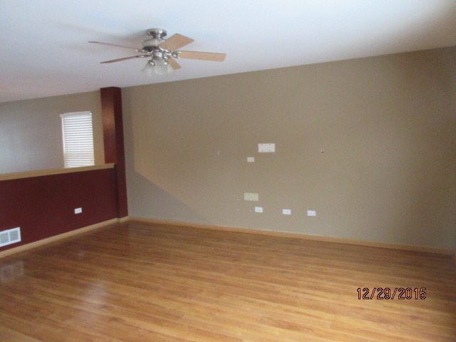 1010 Griffith Ave, Elburn, IL 60119 photo 4