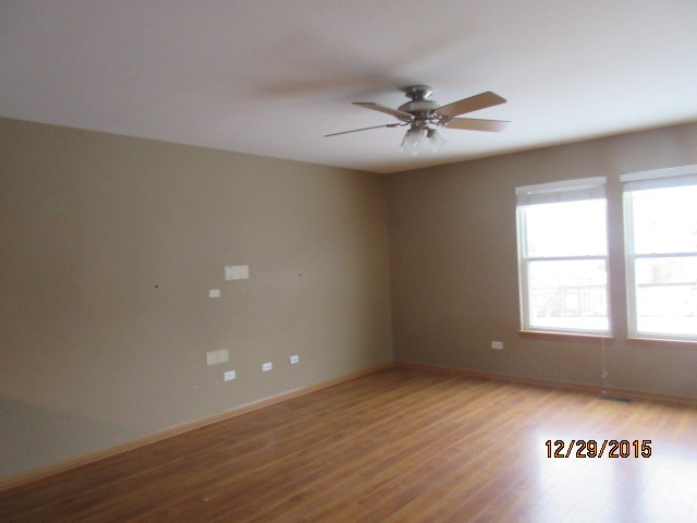 1010 Griffith Ave, Elburn, IL 60119 photo 3