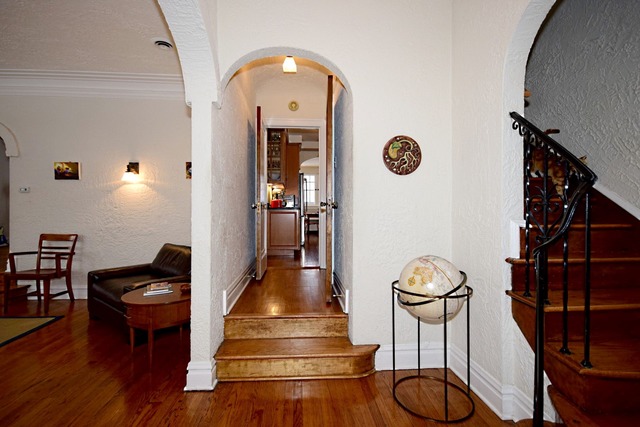 406 Audubon Rd, Riverside, IL 60546 photo 3