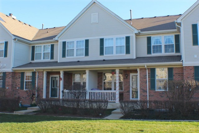 626 W Natalie Ln, Addison, IL 60101 photo 1