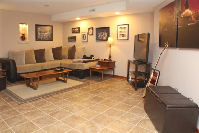 626 W Natalie Ln, Addison, IL 60101 photo 14