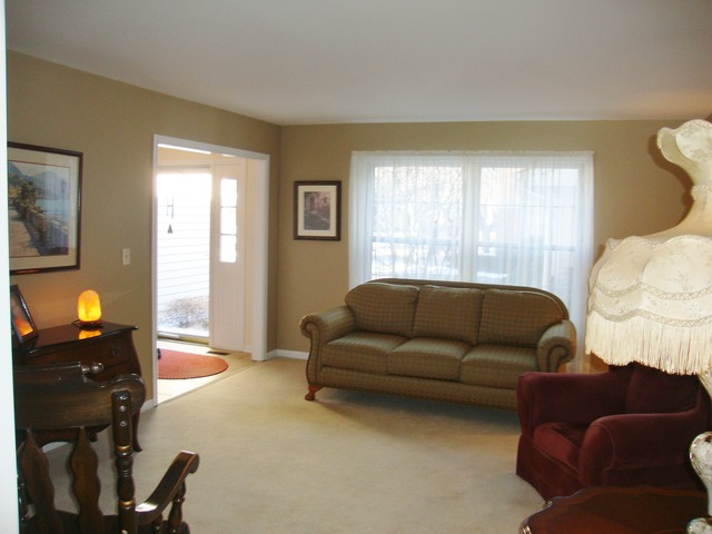 936 Adare Dr, Wheaton, IL 60189 photo 6